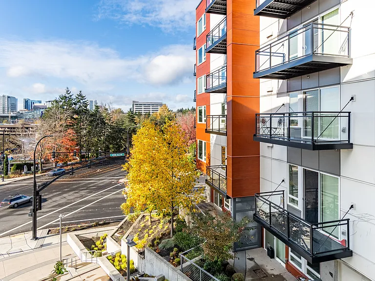 Sparc Apartments — Photo 9