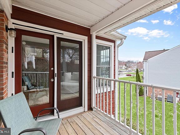 4th image of 641 Deering Rd #2J