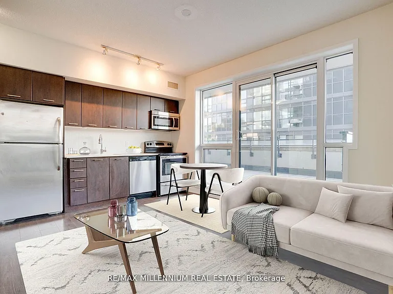 2212 Lake Shore Blvd W #3106 — Photo 4