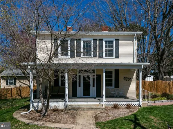 358 Louisa St, Broadway, VA 22815