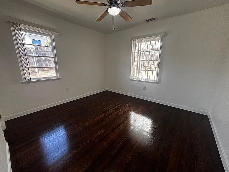3689 Moultrie Ave — Photo 22