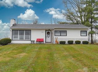 5689 Hendrickson Rd, Franklin, OH 45005