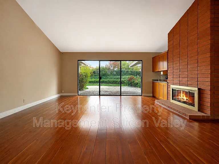 4115 Beebe Cir — Photo 4