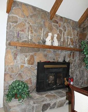 5th image of 1171 Lakeside Dr