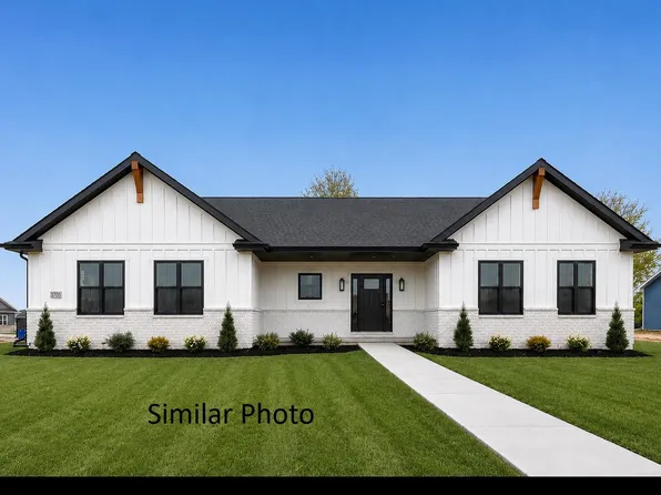 230 Kerrigan Dr, Wrightstown, WI 54180