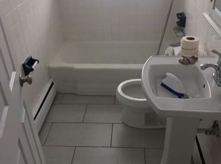 109 Nelson Rd, Pikesville, MD 21208