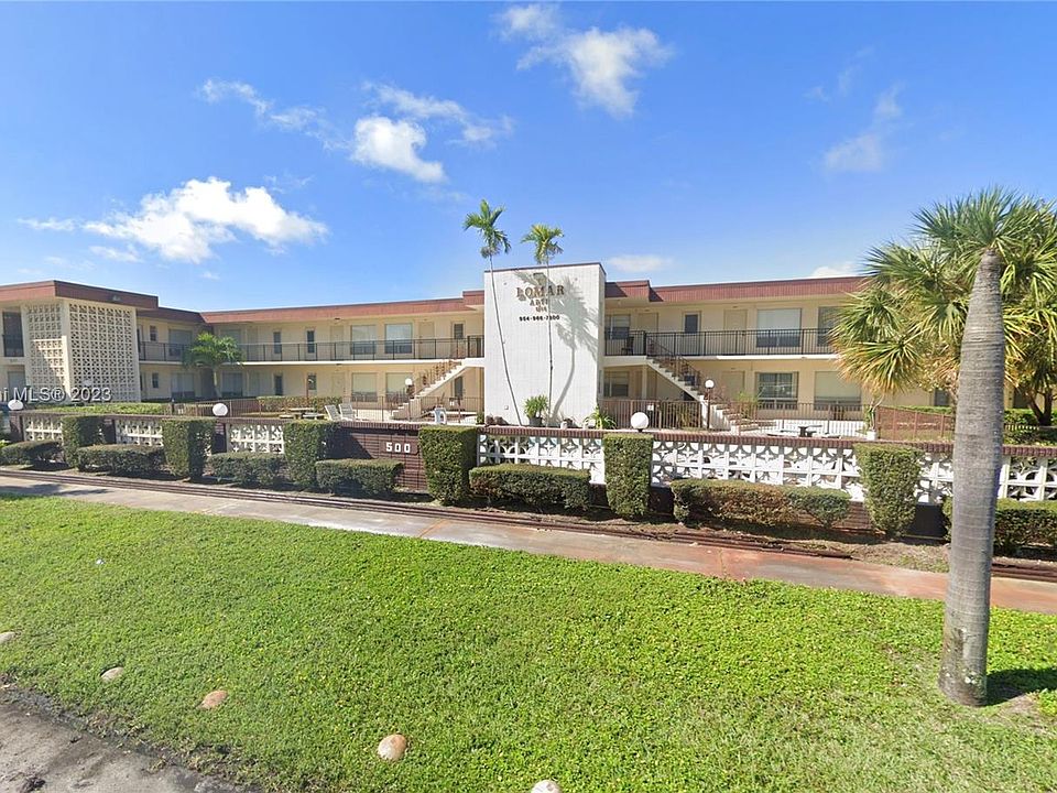 1st image of 500 S Crescent Dr APT 106