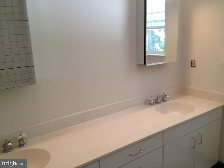 7017 Murray Ln — Photo 30