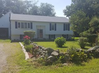 94 Shickasheen Way, South Kingstown, RI 02892