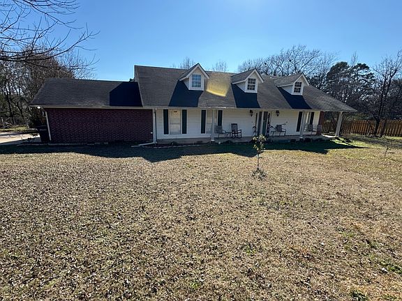 2nd image of 405 Airport Rd