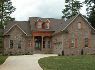 503 Club Dr, Stanley, NC 28164
