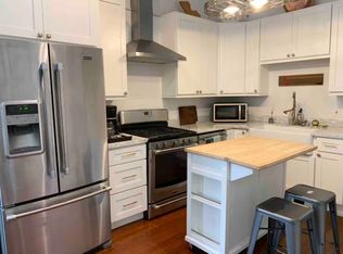 2226 Upperline St, New Orleans, LA 70115