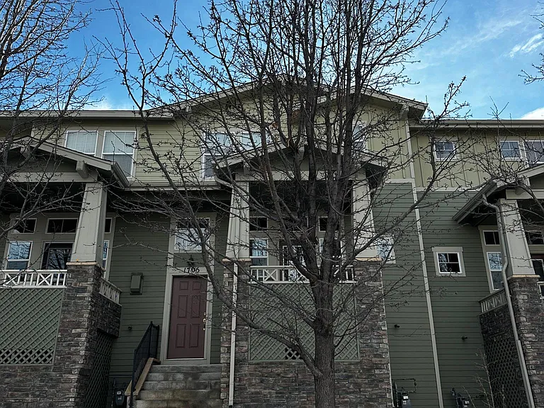 1705 Venice Ln — Photo 2