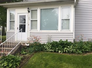 105 W North St, West Lebanon, IN 47991