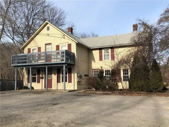 527 Ten Rod Rd, North Kingstown, RI 02852