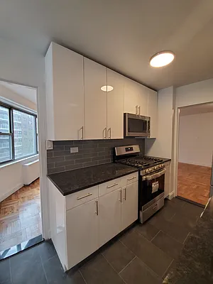 Sold by Hatuka Properties | media 22