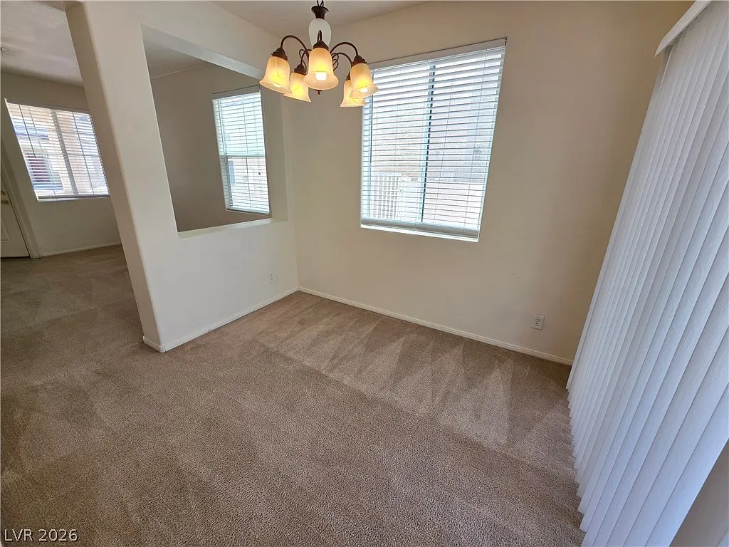 3 bed, 2.5 bath, 1304 sqft, $1,795 — Photo 4
