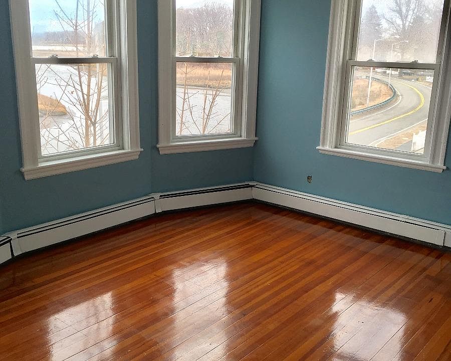 1st image of 182 Furnace Brook Pkwy #2