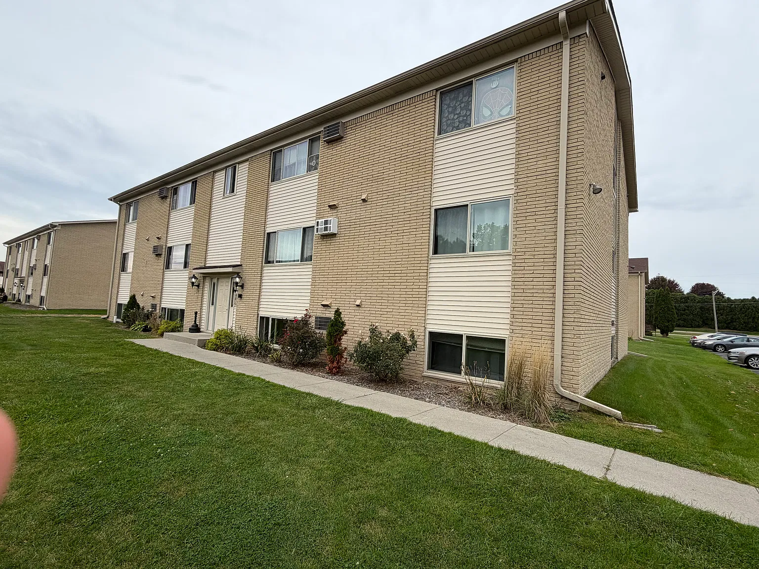 1 bed, 784 sqft, $850 — Photo 1