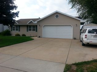 2849 Klondike Rd, Green Bay, WI 54311