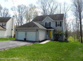 217 Witness Tree Cir, East Stroudsburg, PA 18301