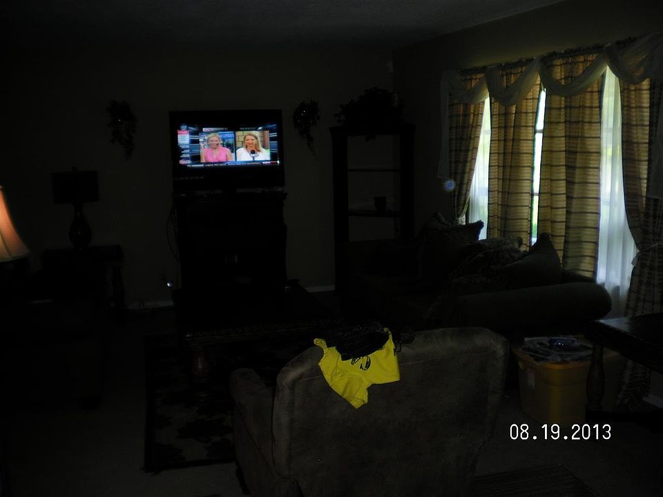 2nd image of 648 Cherokee Ct