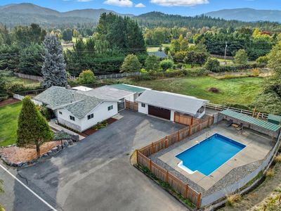3280 New Hope Rd, Grants Pass, OR, 97527