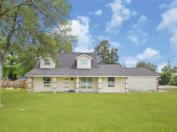 1500 Massey Tompkins Rd, Baytown, TX 77521