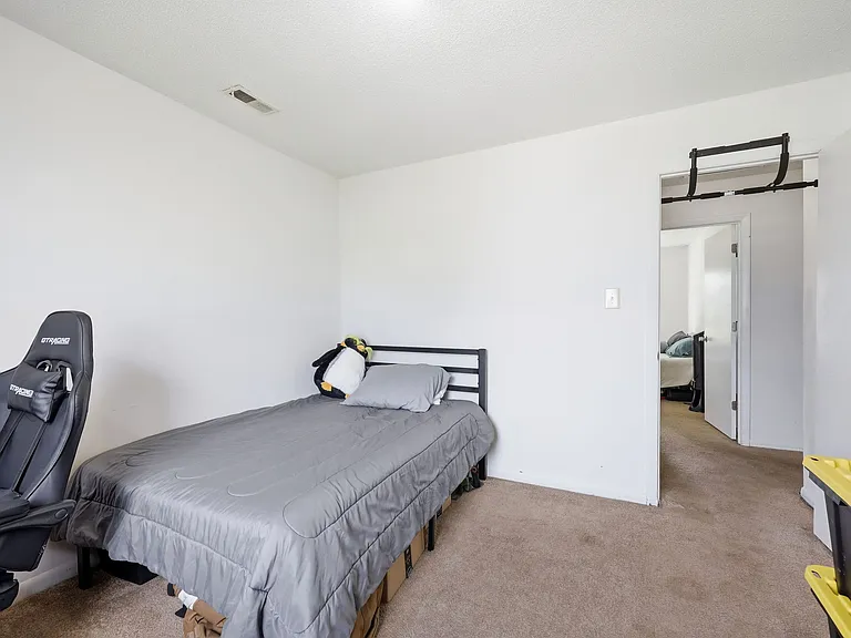 230 Yaupon Dr — Photo 9