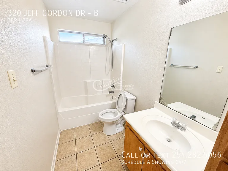 320 Jeff Gordon Dr #B — Photo 13
