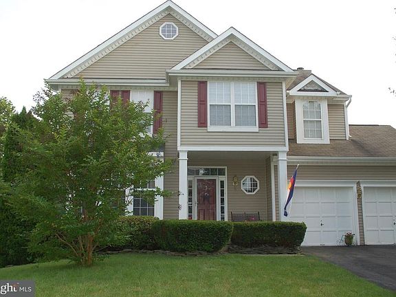 2nd image of 35739 Parklawn Ct