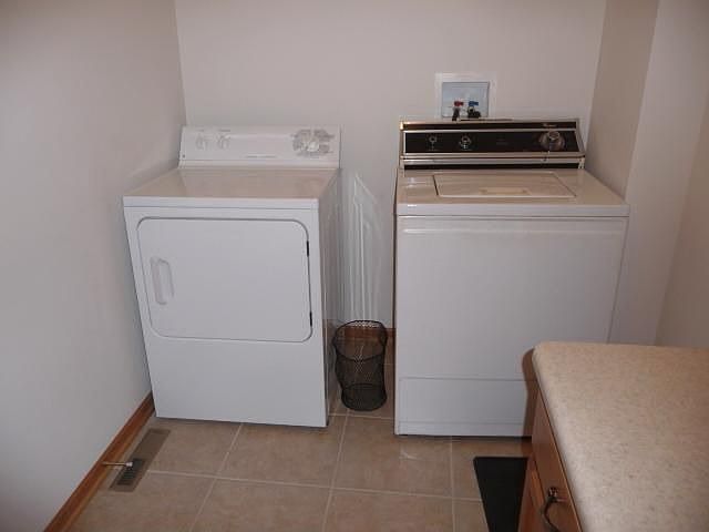 Main Floor laundry with table