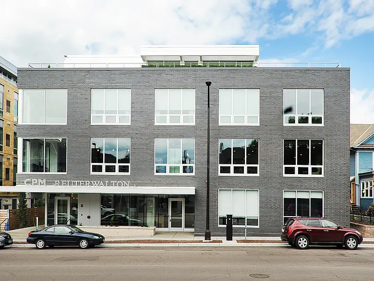 1800 Lake Apartments — Photo 14