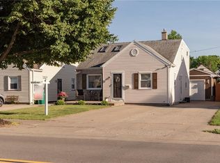 1099 Britton Rd, Rochester, NY 14616