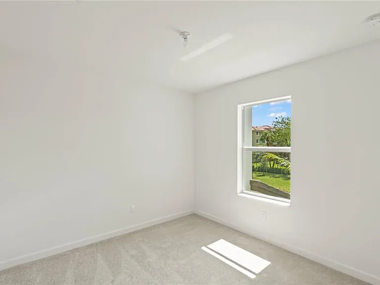 5714 Veranda Way #2 — Photo 7
