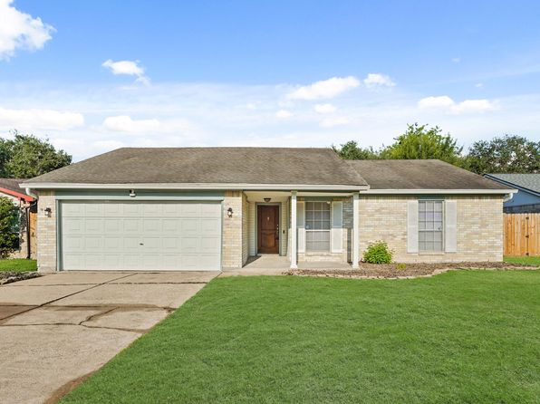 1426 Ashwood Dr