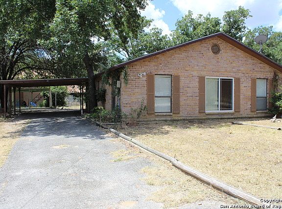 3rd image of 261 Shalimar Dr