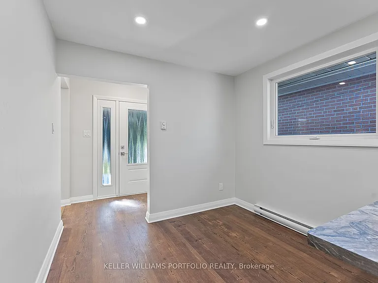 32 Gatesview Ave #UPPER — Photo 19