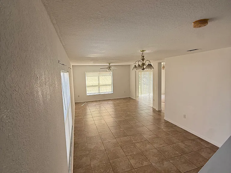 234 Beacon Harbour Loop — Photo 2