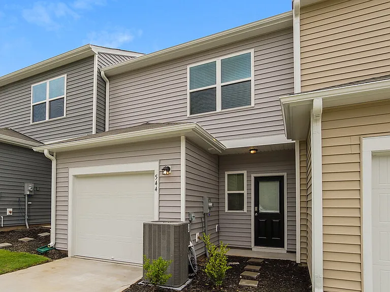 544 Landing View Dr — Photo 17