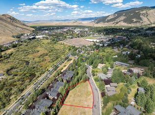 665 Rodeo Dr, Jackson, WY 83001