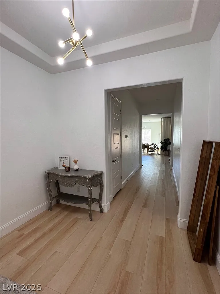 3 bed, 3.0 bath, 2152 sqft, $3,950 — Photo 2
