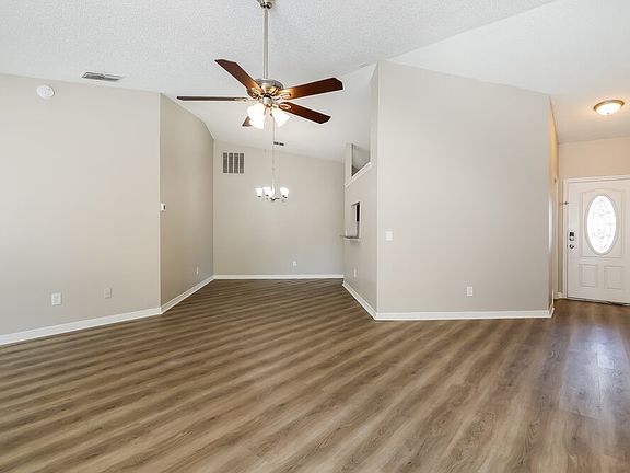 5th image of 8405 Rockridge Ct