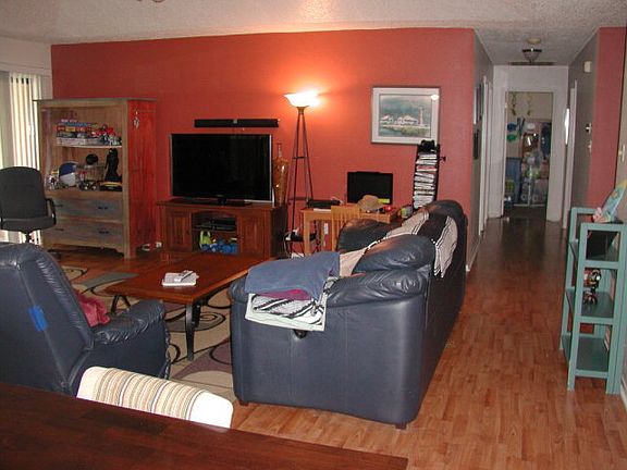 4th image of 237 Griffith Dr