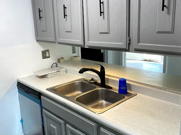 5460-5462 Bromwick Dr #5460, Dayton, OH 45426