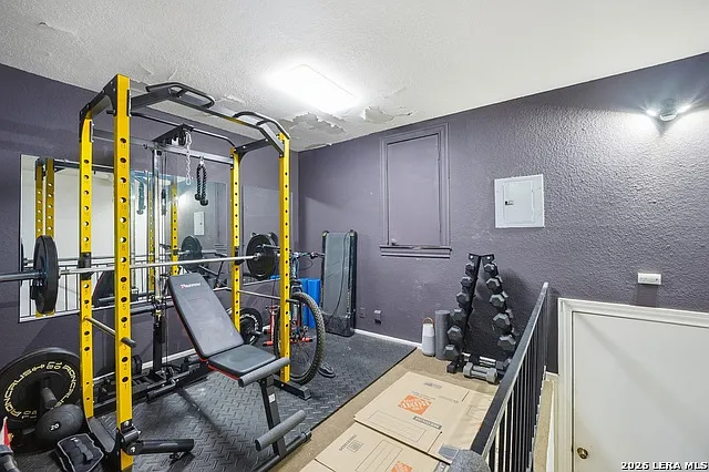 204 Tapatio Dr W — Photo 40