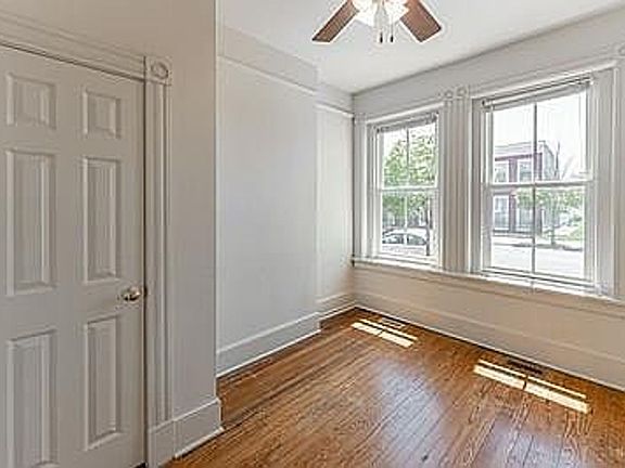 3rd image of 1822 W Cary St