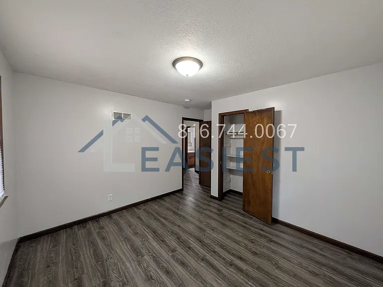 808 NW 15th St — Photo 15