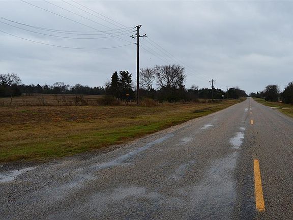 2nd image of 3113 County Road 3110