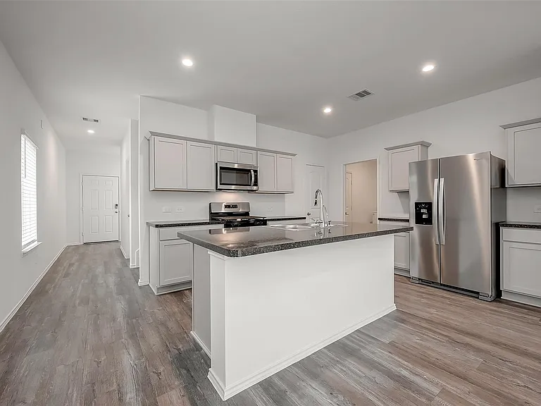 5619 Vintage Oakmont Dr — Photo 16